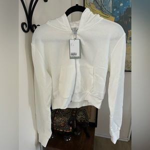 H&M Cropped White Zip-Up hoodie